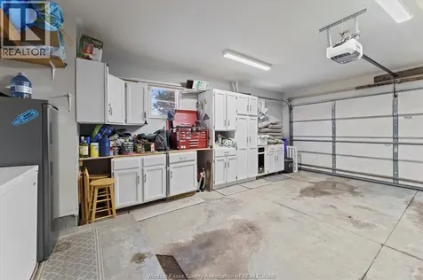 405 State Street Lasalle ON N9J 3G1