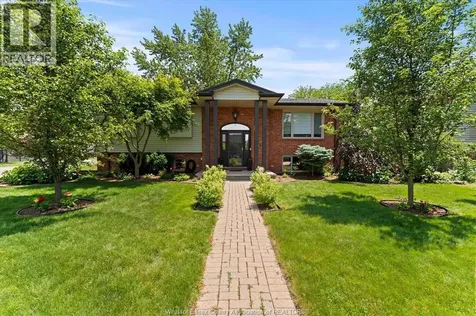 405 State Street Lasalle ON N9J 3G1