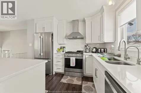 405 State Street Lasalle ON N9J 3G1