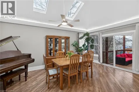 486 East 38th Street Hamilton ON L8V 4G8