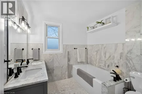 486 East 38th Street Hamilton ON L8V 4G8