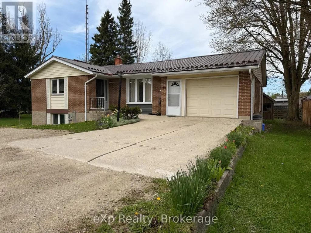 60 Main Street East Mapleton ON N0G 1P0