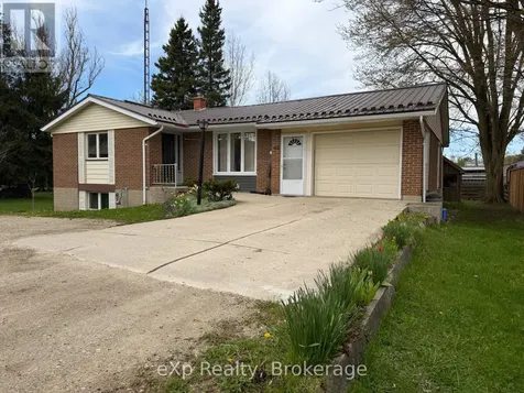 60 Main Street East Mapleton ON N0G 1P0