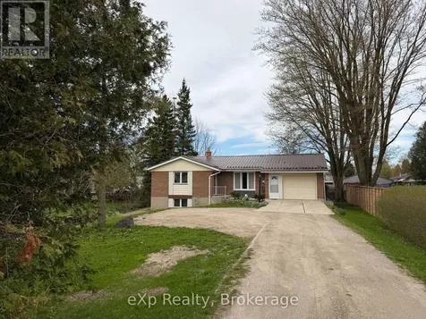 60 Main Street East Mapleton ON N0G 1P0