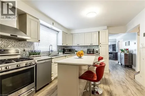 404 Queenston Road Hamilton ON L8K 1J2