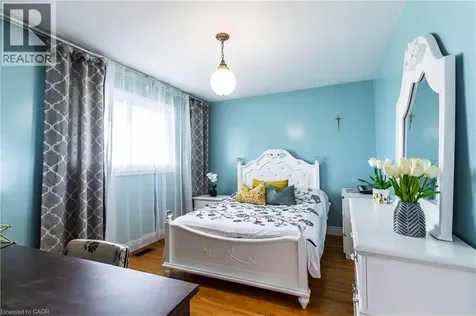 404 Queenston Road Hamilton ON L8K 1J2