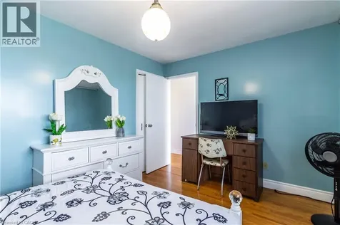 404 Queenston Road Hamilton ON L8K 1J2
