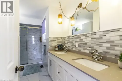 404 Queenston Road Hamilton ON L8K 1J2