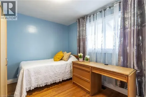 404 Queenston Road Hamilton ON L8K 1J2