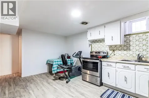 404 Queenston Road Hamilton ON L8K 1J2