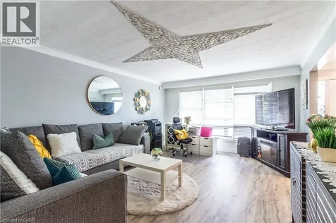 404 Queenston Road Hamilton ON L8K 1J2