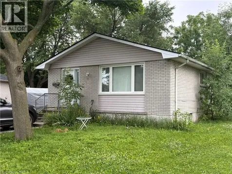 15 Michael Avenue Hamilton ON L8T 2Y2