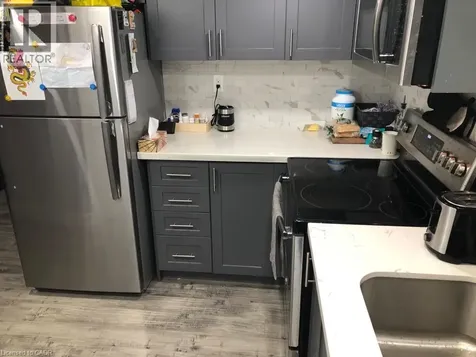 15 Michael Avenue Hamilton ON L8T 2Y2