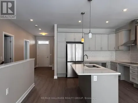 1547 Flanders Road Brockville ON K6V 0A3