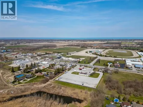 1716 London Line Sarnia ON N7T 7H2
