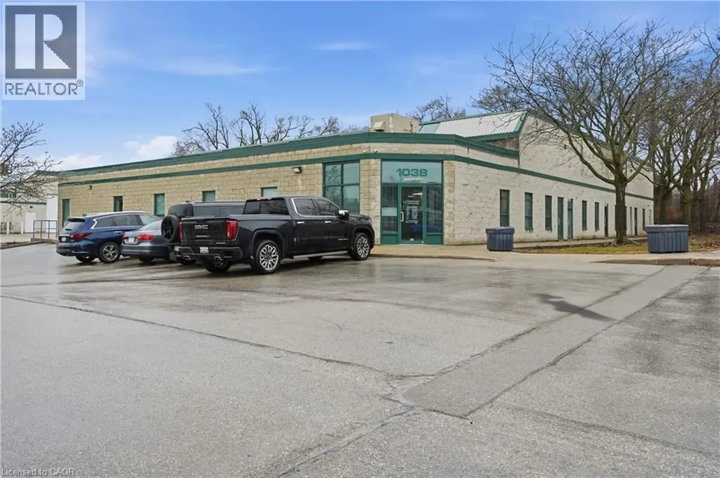 1038 Cooke Boulevard Burlington ON L7T 4A8