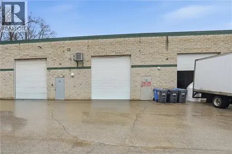 1038 Cooke Boulevard Burlington ON L7T 4A8