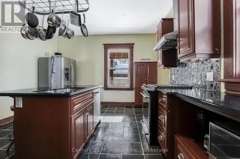 296 Garafraxa St Street Chatsworth ON N0H 1G0
