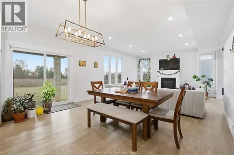37 Kingsbridge Drive Amherstburg ON N9V 4A5