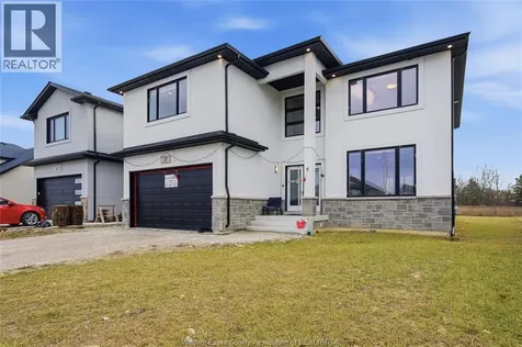 37 Kingsbridge Drive Amherstburg ON N9V 4A5