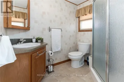 1161 4th Concession Road West Hamilton ON L8B 0X3