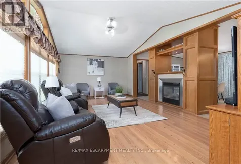 1161 4th Concession Road West Hamilton ON L8B 0X3