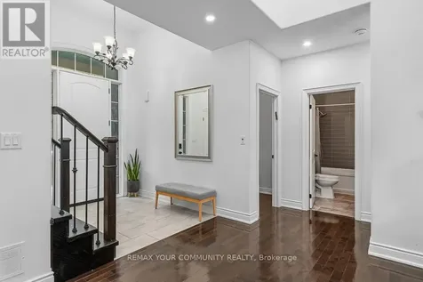 38 Windermere Circle Tay ON L4R 0C3