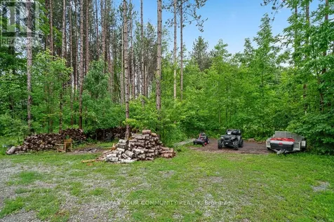 38 Windermere Circle Tay ON L4R 0C3
