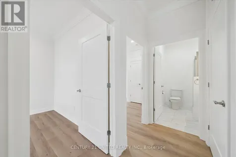 1027 Willcox Street Selwyn ON K0L 1H0