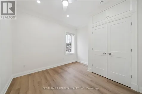1027 Willcox Street Selwyn ON K0L 1H0