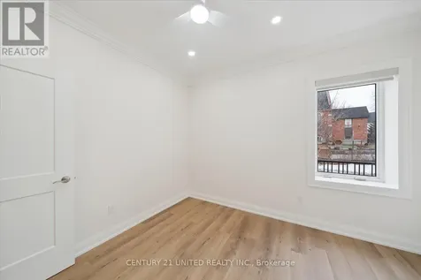1027 Willcox Street Selwyn ON K0L 1H0