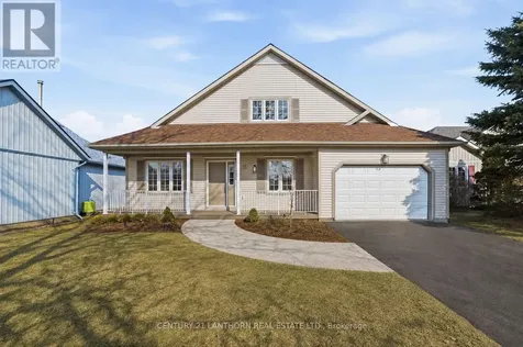 13 Nesbitt Drive Brighton ON K0K 1H0