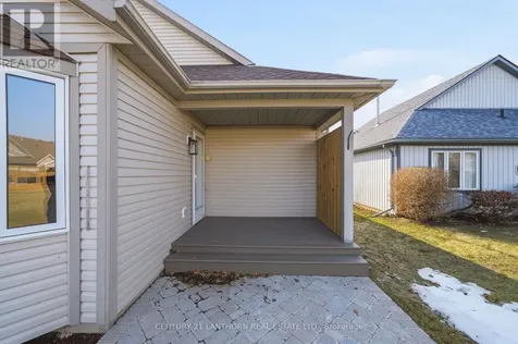 13 Nesbitt Drive Brighton ON K0K 1H0