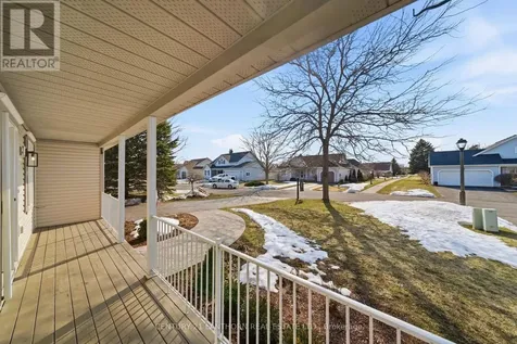 13 Nesbitt Drive Brighton ON K0K 1H0