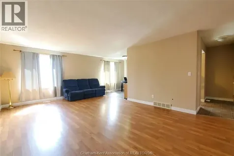 71 Spencer Avenue Chatham ON N7M 1V5