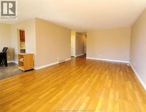 71 Spencer Avenue Chatham ON N7M 1V5