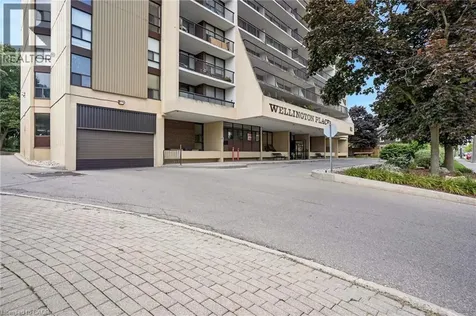 81 Church Street Kitchener ON N2G 4M1