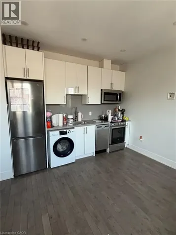1415 Gerrard Street East Toronto ON M4L 1Z5