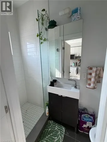 1415 Gerrard Street East Toronto ON M4L 1Z5