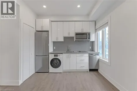 1415 Gerrard Street East Toronto ON M4L 1Z5
