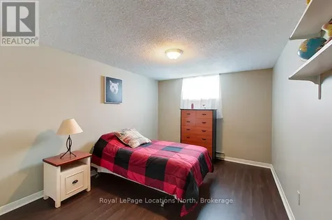 56 Lorne Avenue Collingwood ON L9Y 2B7