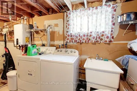 56 Lorne Avenue Collingwood ON L9Y 2B7