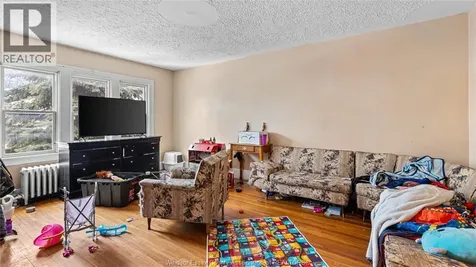 2165-2167 Dougall Avenue Windsor ON N8X 1S5