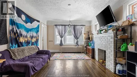 2165-2167 Dougall Avenue Windsor ON N8X 1S5