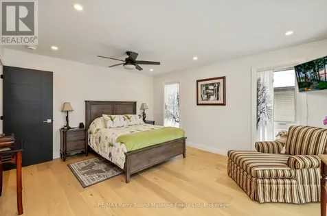 44 Dennis Drive Parry Sound ON P2A 0E6
