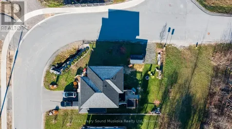 44 Dennis Drive Parry Sound ON P2A 0E6