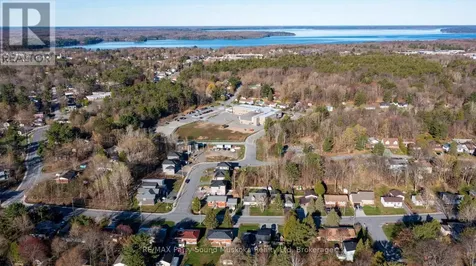 44 Dennis Drive Parry Sound ON P2A 0E6