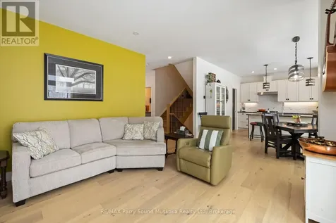 44 Dennis Drive Parry Sound ON P2A 0E6