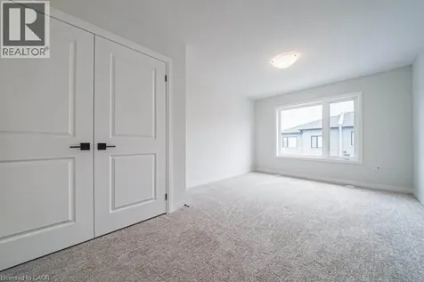 155 Equestrian Way Cambridge ON N3E 0E8