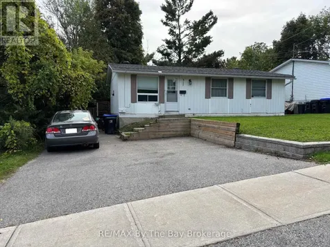 317 Hugel Avenue Midland ON L4R 1T5